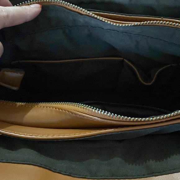 CHENSON crossover body bag - Picture 7 of 8